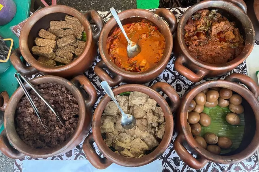 Gudeg Ternyata Punya Dua Versi, Yogyakarta dan Solo Ini Bedanya