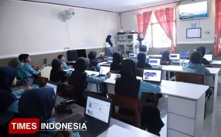 SDN 2 Banjarsengon Praktikan Kelas Digital untuk Mengajar