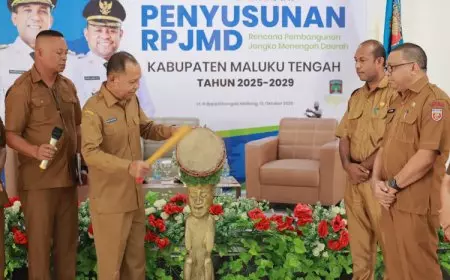 Sekda Kabupaten Maluku Tengah Buka RPJMD Tahun 2025/2029