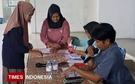 Guru Ngaji di Jember Ungkap Rasa Senang atas Insentif dari Bupati