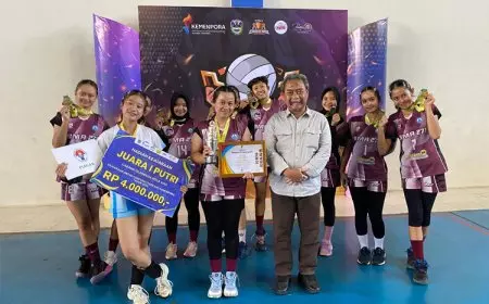 Tim Voli SMAN 1 Pacitan Sapu Bersih Juara Tarkam Kemenpora 2025
