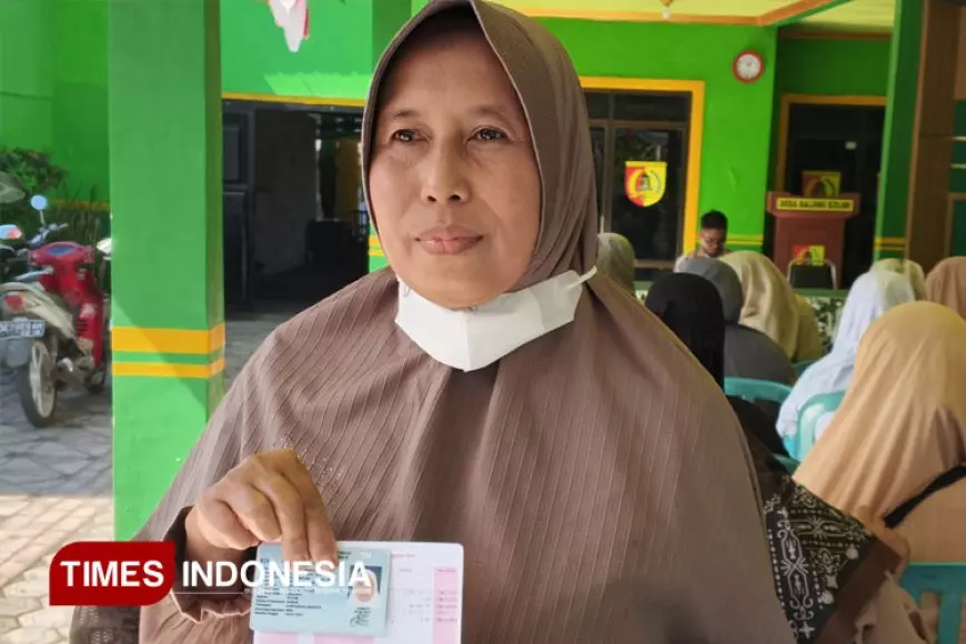 Terima Insentif, Guru Ngaji Ini Kuliahkan Anak