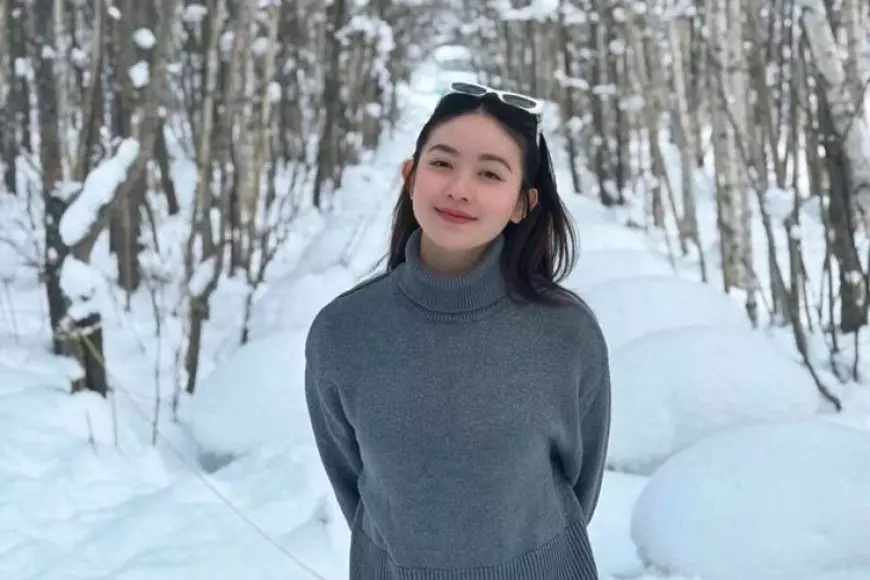 Dari Breakout ke Self-Love, Natasha Wilona Tunjukkan Arti Sebenarnya Menjaga Kecantikan Alami