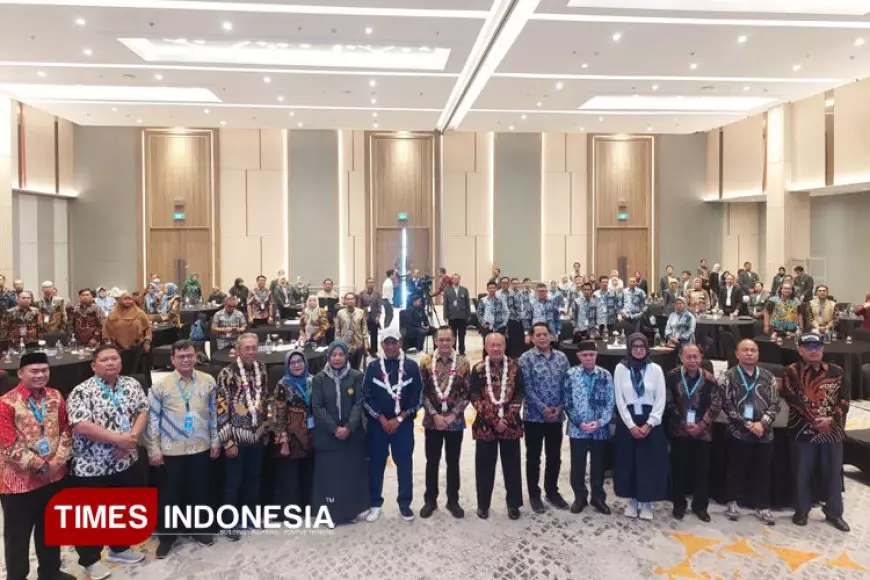 HISPISI Teguhkan Peran Ilmu Sosial di Era Transformasi Global dalam ICHELSS V dan Rapat Tahunan 2025