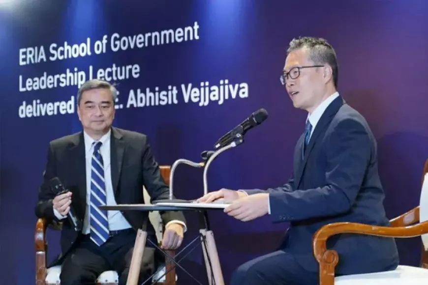 ERIA Highlights Thailand’s Political Journey through Leadership Lecture with H.E. Abhisit Vejjajiva, 27th Prime Minister of Thailand