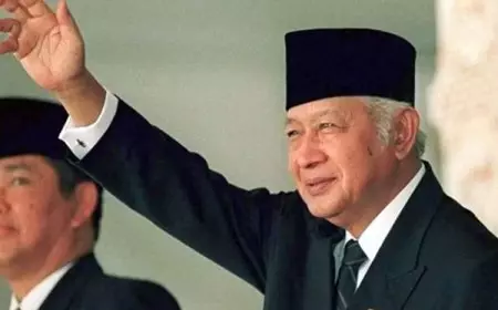 Sesepuh Buntet Pesantren Cirebon Dukung Soeharto Sebagai Pahlawan Nasional