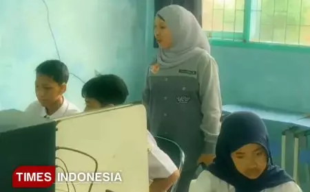 SMK PGRI 3 Kota Malang Berikan Pelatihan Digitalisasi Kepada Dua Lembaga SMPN di Karangploso