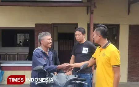 Polsek Rogojampi Banyuwangi Serahkan Motor Terlantar Milik Warga Jember