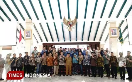 KEK Singhasari Terima Penghargaan Bupati Malang pada Enviro Fair 2025