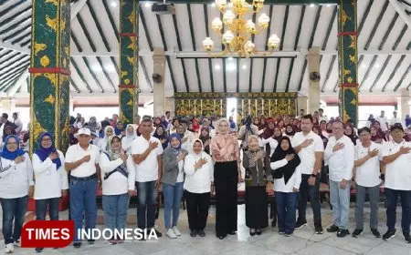 Dihadiri Arzeti Bilbina, Puncak HKN di Pendopo Agung Malang Diwarnai Banyak Penghargaan