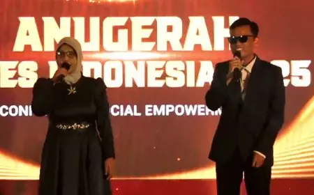 Putri dan Dias dari Yayasan Anak Bangsa Hangatkan Panggung ATI 2025 Lewat Lagu “Mangu”