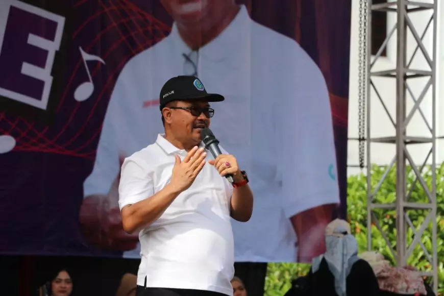 Kemeriahan Dies Natalis Ke-37 Polije: Ribuan Peserta Ikuti Jalan Sehat dan Minum Susu Inovasi "Tefa Milk" Serentak