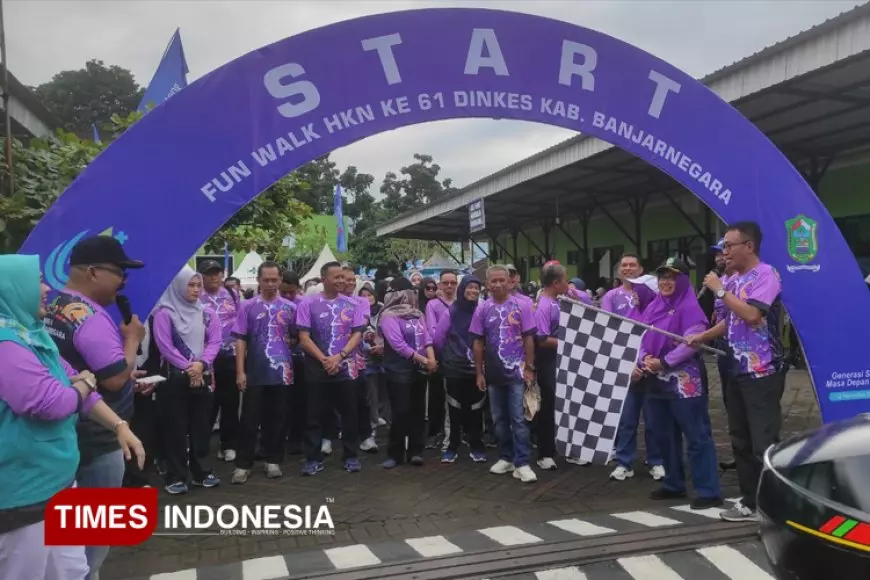 Jalan Sehat HKN ke-61, Banjarnegara Ajak Warga Peduli TBC