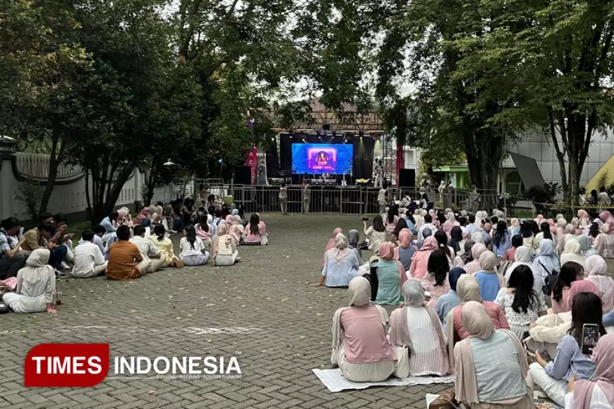 Maniact 2025 Hadirkan Kolaborasi Seni dan Kewirausahaan Mahasiswa Fakultas Ekonomi UM