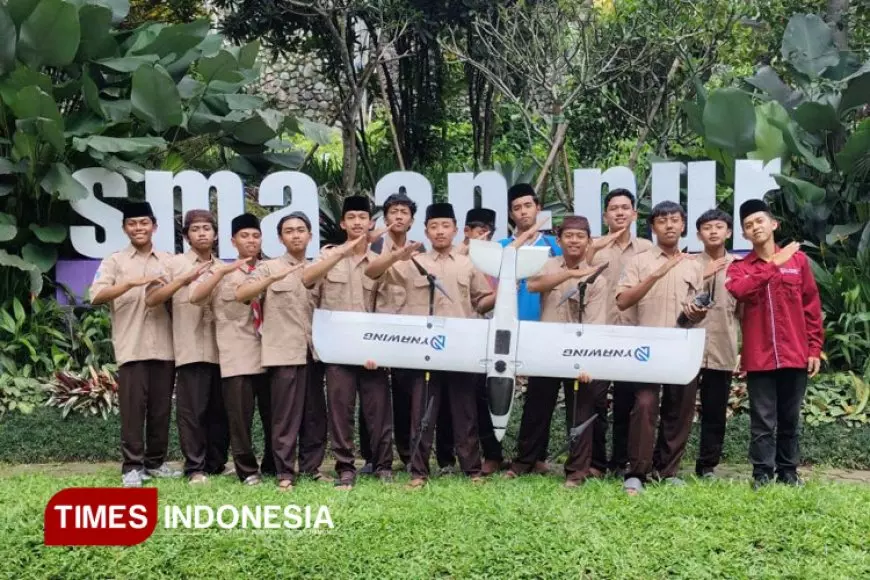 Ekstrakurikuler Robotik SMA An Nur Bululawang Malang Dalami Teknologi UAV Bersama Tim Peneliti UM