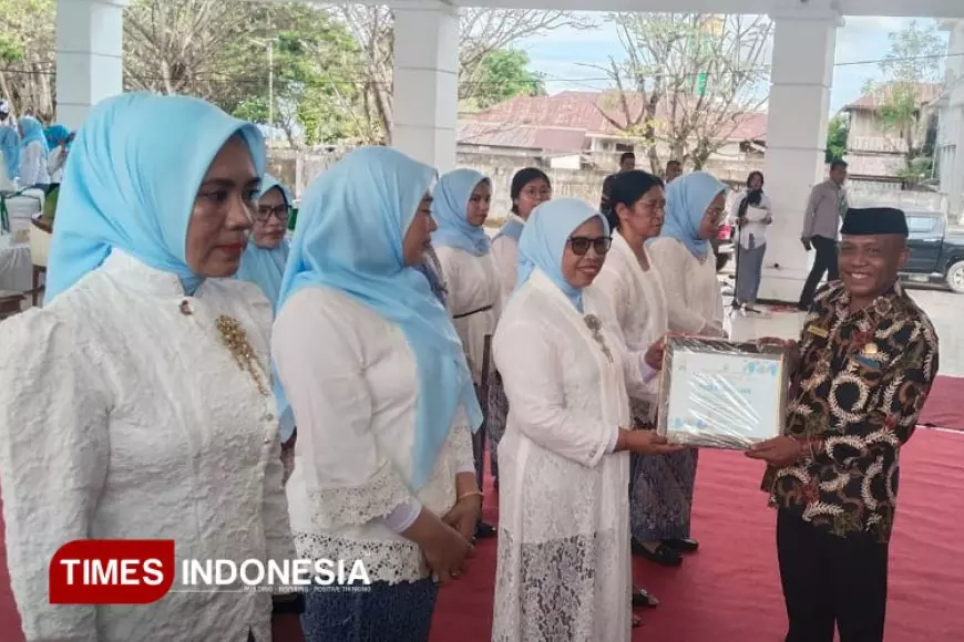 HKN ke-61, Pemkab Taliabu Beri Penghargaan Kepala Puskesmas dan Nakes Berdedikasi