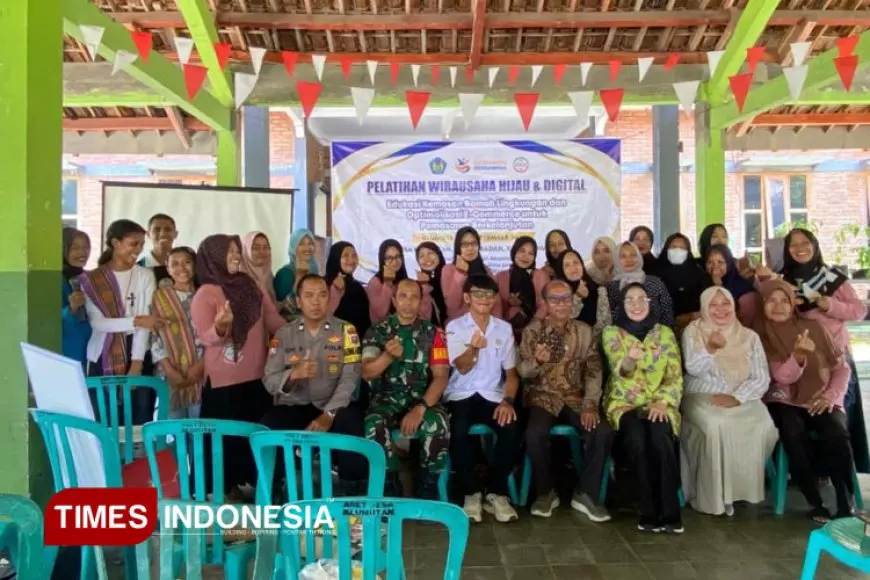 Tim Abdimas Unipma Madiun Gelar Pelatihan Wirausaha Hijau dan Digital bagi UMKM Desa Klumutan