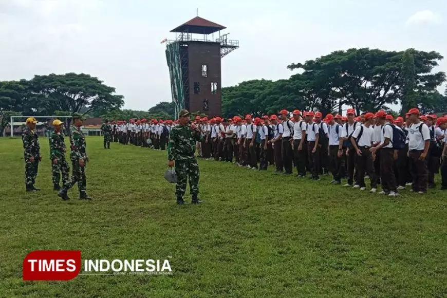 SMK PGRI 3 Kota Malang Menggelar BINTALSIK  PKL di Arhanud Karangploso Kabupaten Malang