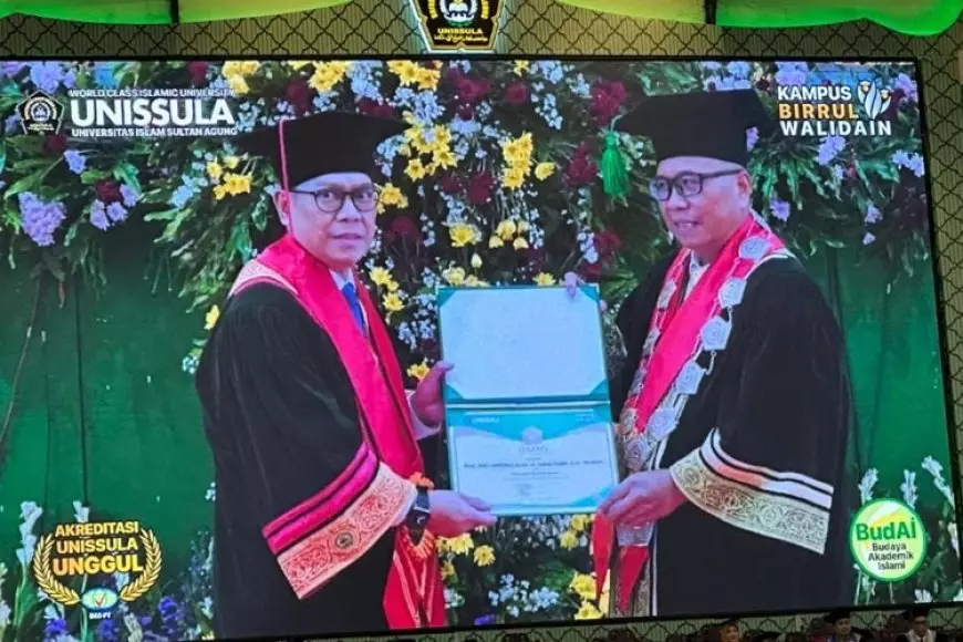 Fatihul Faizun: Gelar Profesor Kehormatan untuk Adies Kadir Bukti Prestasi dan Pengabdian bagi Masyarakat