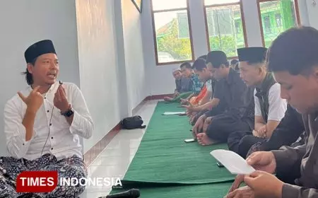 Istighatsah Jumat Legi Akafarma Sunan Giri Ponorogo: Ngumpulaken Doa, Nguataken Jiwo demi Generasi Profesional