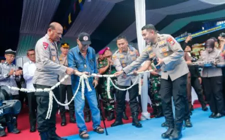 Perkuat Keamanan Selat Bali, Kapolda Jatim Resmikan Dermaga dan Kapal Cepat Satpolairud Polresta Banyuwangi