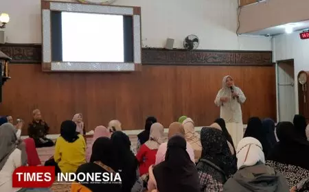 STIE Malangkucecwara Ambil Peran Untuk Masyarakat Miliki Ketahanan Keluarga