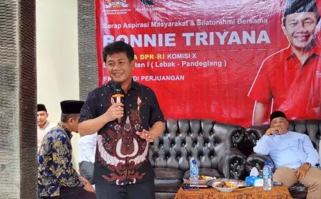 Aspirasi Pendidikan Diperjuangkan, Bonnie Triyana Tinjau Pelaksanaan PIP di Desa Cibuah