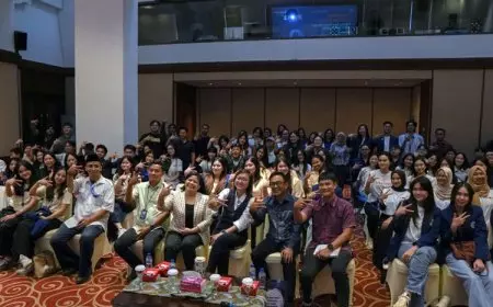 Kolaborasi Kampus, Industri, dan Budaya: Mahasiswa Prasetiya Mulya Gelar UAS Kreatif Bersama The Overtunes