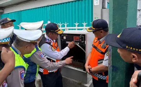Volume Kendaraan Naik 10 Kali Lipat, Traffic Light Simpang Mantrigawen Kota Yogyakarta Resmi Aktif