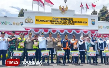 Momen Libur Nataru, Kapolda Jatim Pantau Lintas Jawa-Bali di Pelabuhan ASDP Ketapang Banyuwangi