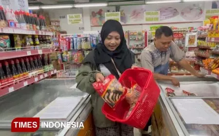 Tradisi Bakar-Bakaran Akhir Tahun Dongkrak Penjualan Frozen Food di Jombang