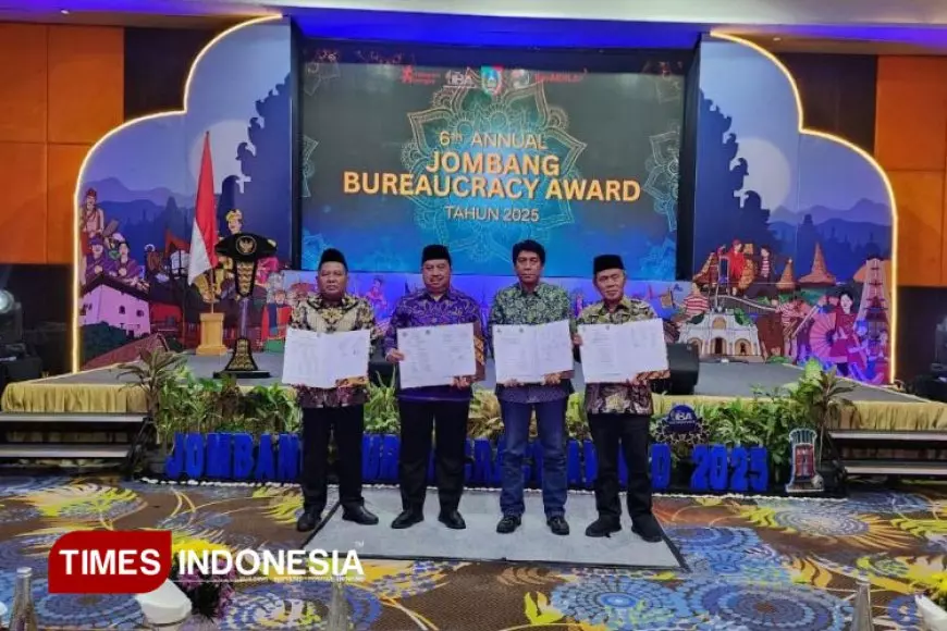 Unwaha dan Pemkab Jombang Teken Kesepakatan Bersama pada Ajang Jombang Bureaucracy Award 2025