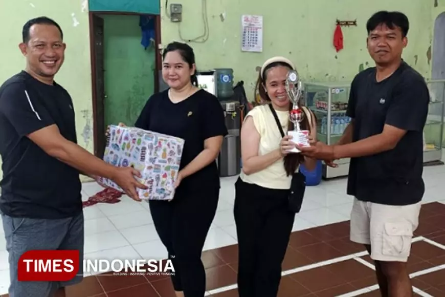 Karyawan BPR BKPD Pangandaran Gelar Pertandingan Bulutangkis Pererat Soliditas dan Gotong Royong