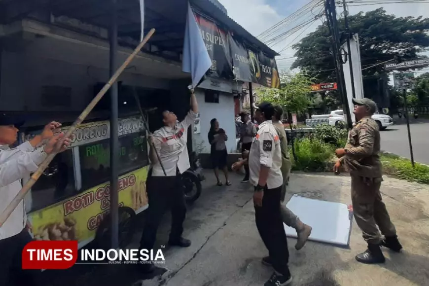 Capaian Pajak Hiburan dan Reklame Lampaui Target, Reklame Bodong Dibredel Satpol PP Kabupaten Malang