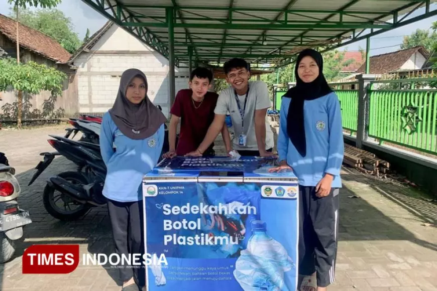 Mahasiswa KKN UNIPMA Luncurkan Program Sedekah Botol untuk Perkuat Kas Amal Masjid