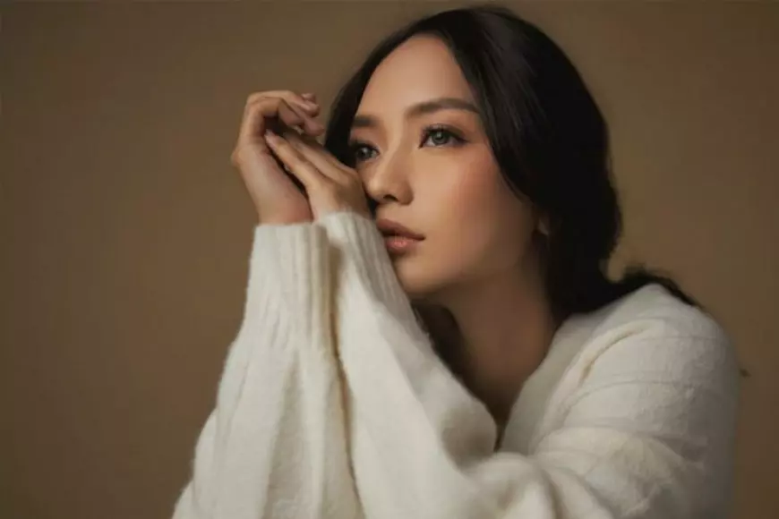 Via Octora Debut Lewat Single “Tak Mungkin Menyatu”, Angkat Luka Cinta yang Tak Terucap