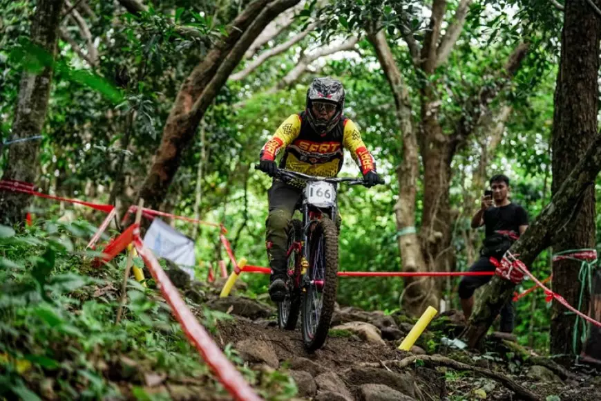 Kado Harjaba Banyuwangi, SART Bopong Empat Medali Bupati Cirebon Cup