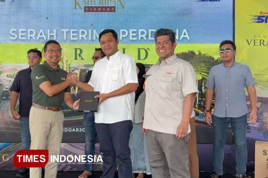 Kahuripan Nirwana Serah Terima Perdana Cluster Veranda