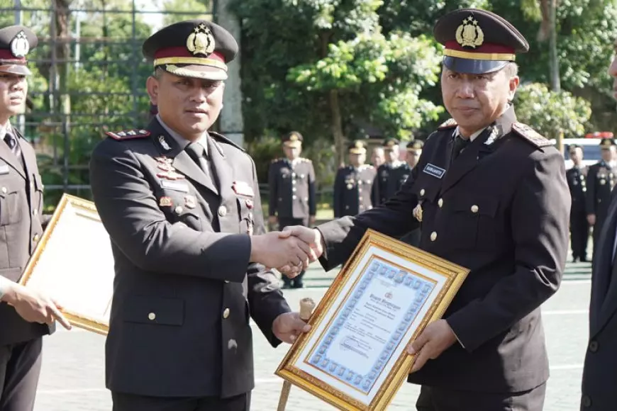 Polres Malang Berikan 39 Penghargaan Personel Berprestasi, TNI, dan Masyarakat