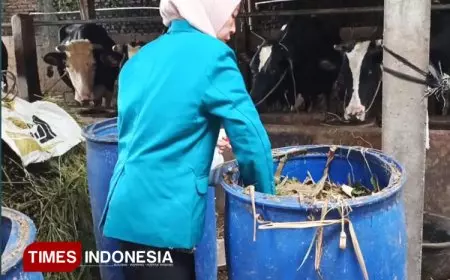Pengabdian Masyarakat Mahasiswa Magister Peternakan UNISMA pada Kelompok Peternak Sapi Perah
