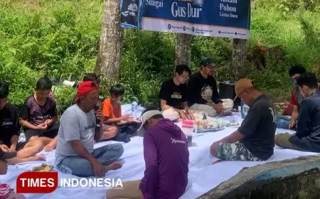 Nguri-nguri Tradisi, Gusdurian Banyuwangi Gelar Baritan Sungai di Haul Gus Dur ke-16