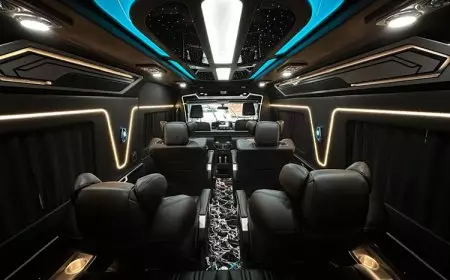 Mewahnya Toyota Hiace by Hardy Classic: Interior Bintang 5 yang Full Electric