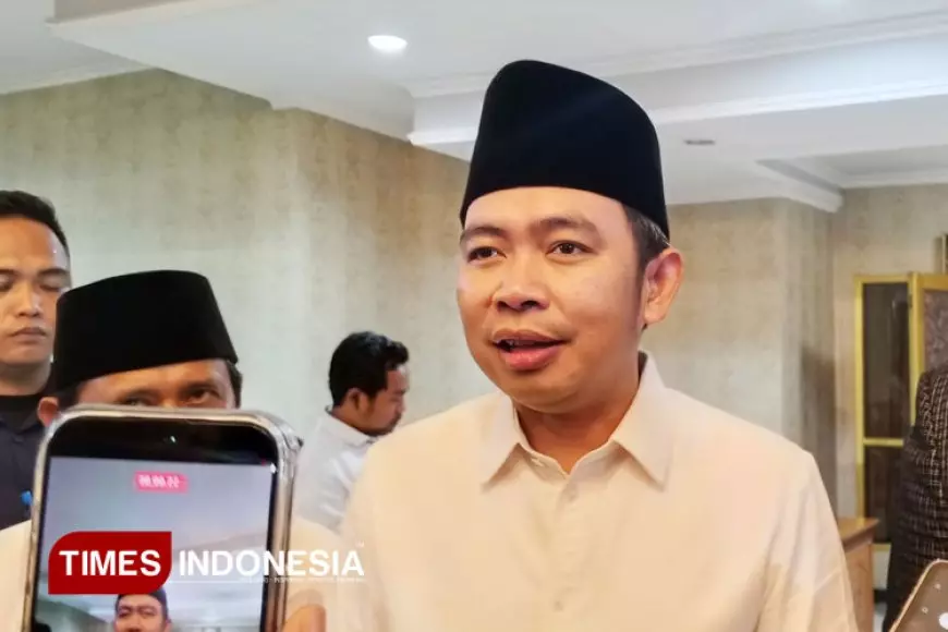 Bantu Kades, Bupati Jember Sumbang Ambulans hingga Kawal Dana Desa