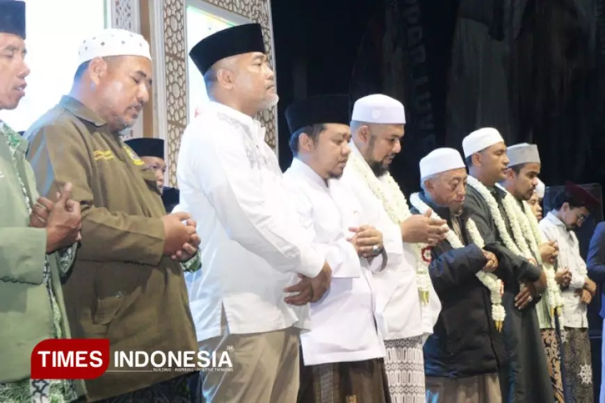 Doa untuk Sumatera di Haul Masyaikh dan HUT ke-50 Ponpes Nurut Taqwa Bondowoso